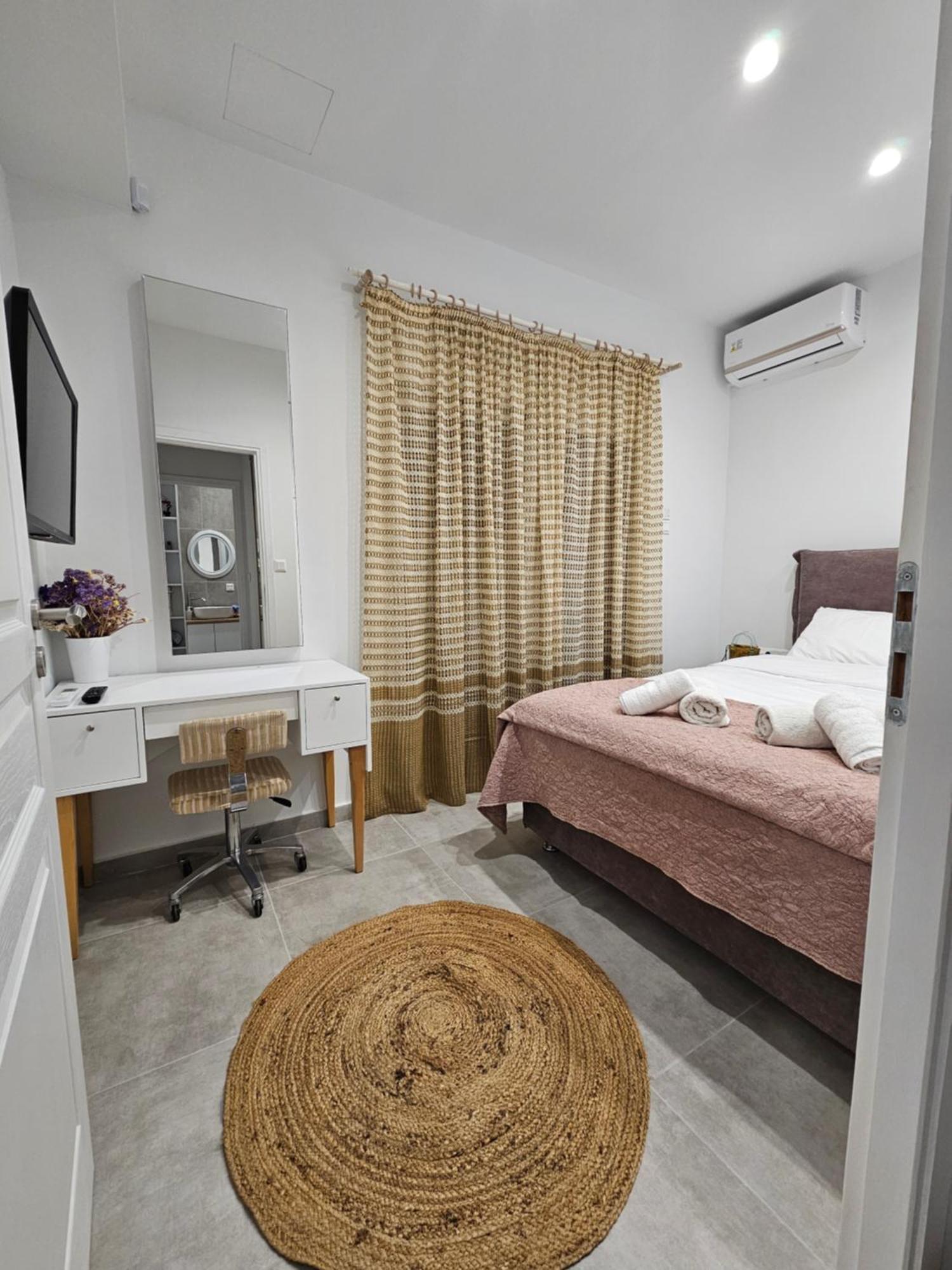 Bamboo Apartment Marousi Center Athen Eksteriør billede